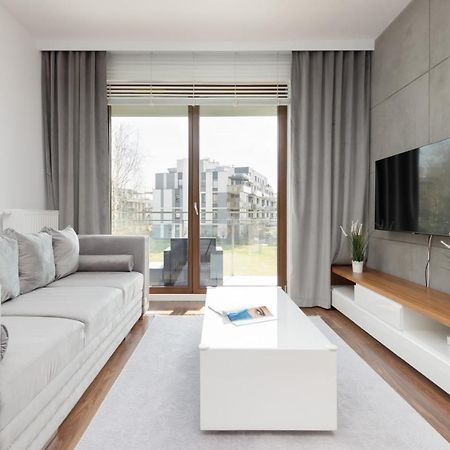 Glamorous Wilanow Apartment By Renters Warsawa Bagian luar foto
