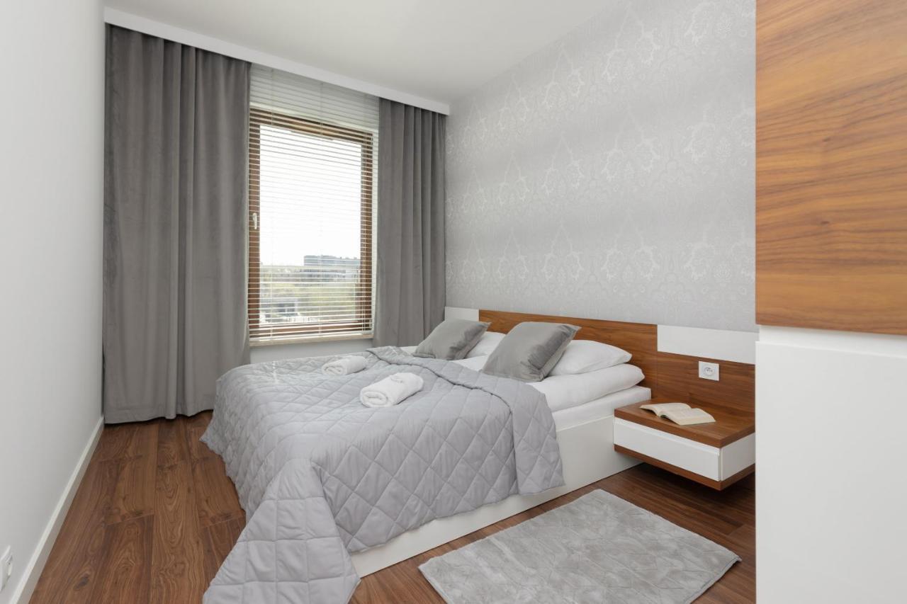 Glamorous Wilanow Apartment By Renters Warsawa Bagian luar foto