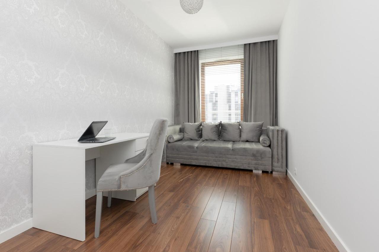 Glamorous Wilanow Apartment By Renters Warsawa Bagian luar foto