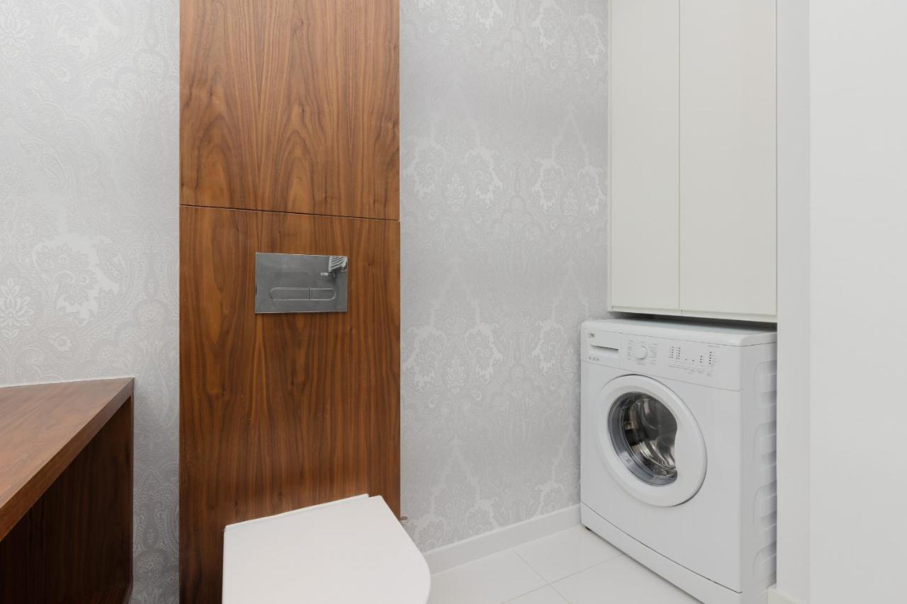 Glamorous Wilanow Apartment By Renters Warsawa Bagian luar foto
